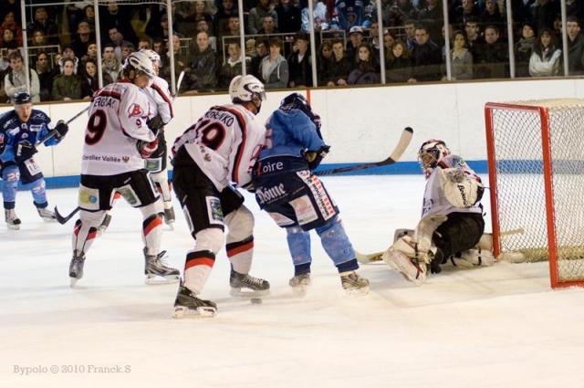 Photo hockey Ligue Magnus - Play-off Ligue Magnus : 1/2 de finale, match 3 : Angers  vs Brianon  - Des erreurs qui cotent chres