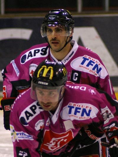 Photo hockey Ligue Magnus - Play-off Ligue Magnus : 1/4 de finale, match 2 : Amiens  vs Grenoble  - Koivula coeure le loup