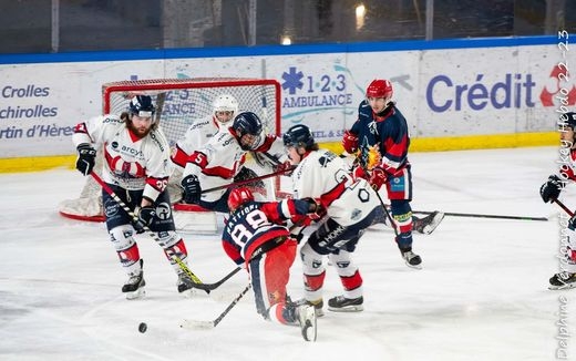 Photo hockey Mineur U17/U20 Elite - Mineur U17/U20 Elite - U20 Grenoble file en finale avec facilité