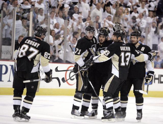 Photo hockey NHL : National Hockey League - AHL - NHL : National Hockey League - AHL - Canadiens-Pingouins: Pittsburgh devant