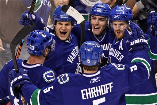 Photo hockey NHL : National Hockey League - AHL - NHL : National Hockey League - AHL - Hockey NHL : Canucks de Vancouver Photo hockey NHL : National Hockey League - AHL - NHL : National Hockey League - AHL - Hockey NHL : Canucks de Vancouver