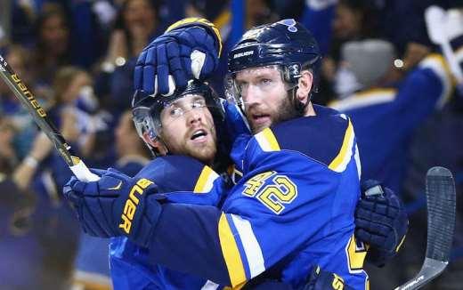 Photo hockey NHL : National Hockey League - AHL - NHL : National Hockey League - AHL - NHL : Avantage pour Elliot