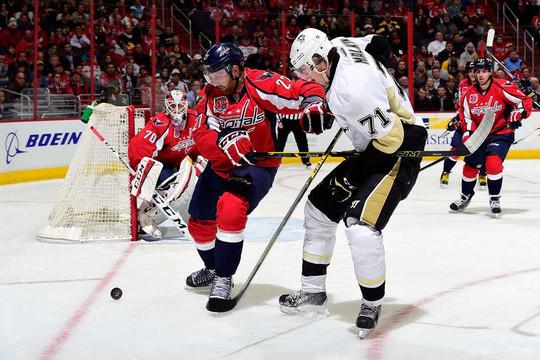 Photo hockey NHL : National Hockey League - AHL - NHL : National Hockey League - AHL - NHL : Malkin, incroyable passeur 