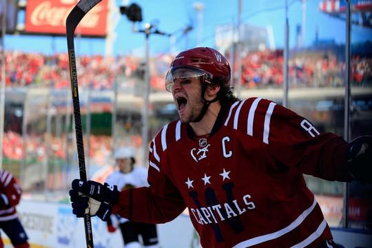 Photo hockey NHL : National Hockey League - AHL - NHL : National Hockey League - AHL - NHL : Ovechkin brille lors du Winter Classic Photo hockey NHL : National Hockey League - AHL - NHL : National Hockey League - AHL - NHL : Ovechkin brille lors du Winter Classic