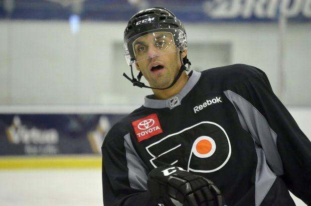 Photo hockey NHL : National Hockey League - AHL - NHL : National Hockey League - AHL - P.E. Bellemare - A. Roussel: portrait crois des deux frenchies de la NHL 