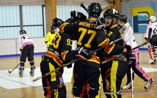 Photo hockey Roller Hockey - Roller Hockey - Pr Nat 1/2 : Besanon tte de gondole