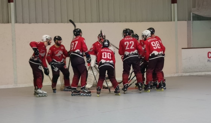 Photo hockey Roller Hockey - Roller Hockey - Roller N4 - StrasCross enchane les victoires !