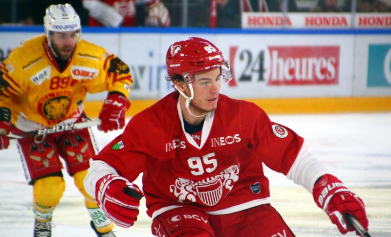 Photo hockey Suisse - National League -  : Lausanne vs Langnau - Se battre jusqu