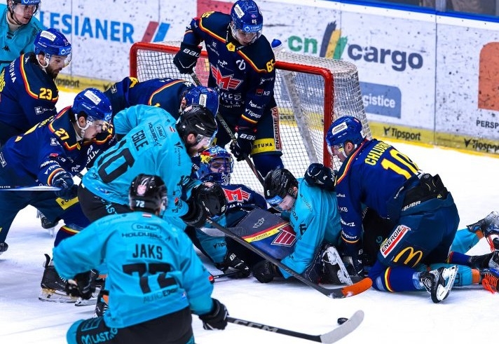 Photo hockey TELH - Tipsport Extraliga Ledn�ho Hokeje - TELH - Tipsport Extraliga Ledn�ho Hokeje - TELH : De retour dans le bon wagon