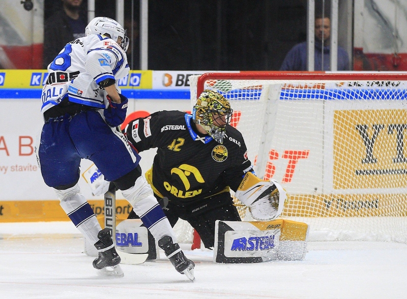 Photo hockey TELH - Tipsport Extraliga Lednho Hokeje - TELH - Tipsport Extraliga Lednho Hokeje - TELH : Les leaders tombent