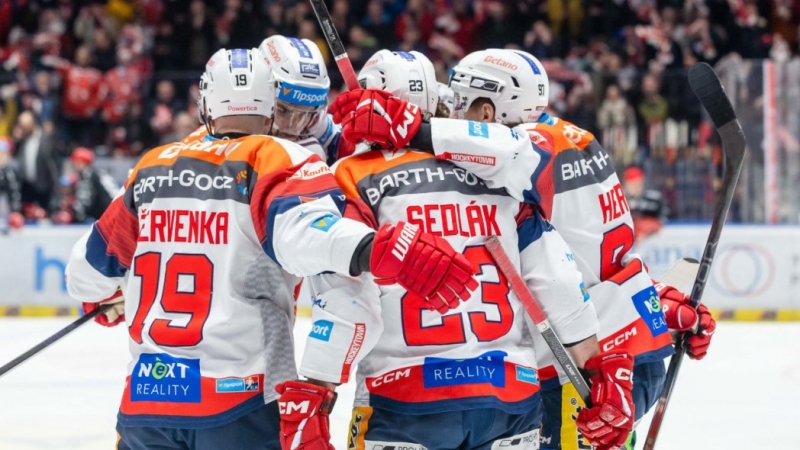 Photo hockey TELH - Tipsport Extraliga Lednho Hokeje - TELH - Tipsport Extraliga Lednho Hokeje - TELH : Serr, prcieux et symbolique