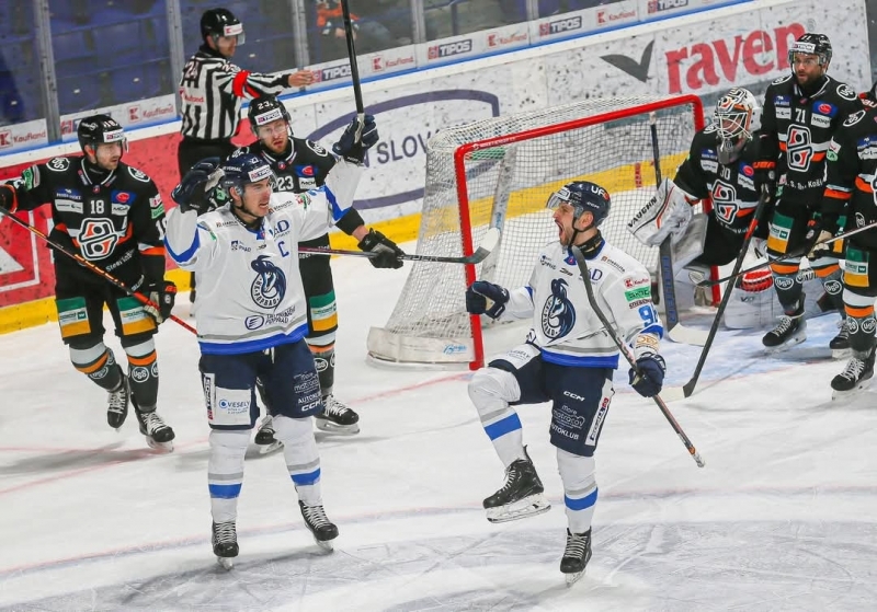 Photo hockey Tipsport Liga - Tipsport Liga - Tipos Extraliga : Le leader renvers