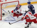 KHL : La police arrête l'armée
