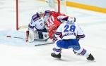 KHL : L'arme fait drailler le train
