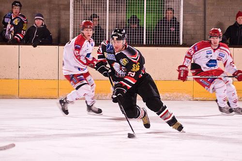 Photo hockey ... Olivier Bouchard - Hockey en Europe