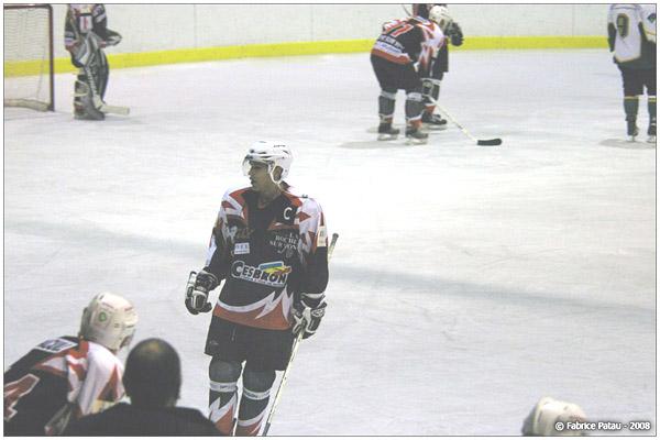 Photo hockey La Roche/Yon : Interview Erik Marinov - Division 2 : La Roche-sur-Yon (Les Aigles)