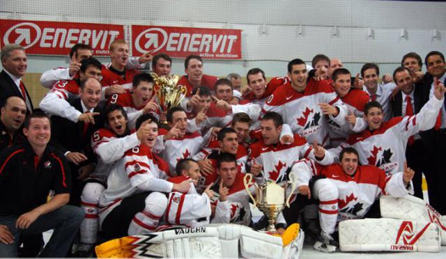 Photo hockey Robin Gusse, droit devant... - Hockey dans le Monde