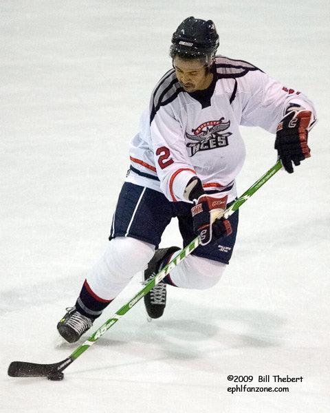 Photo hockey Un amricain  Dijon - Ligue Magnus : Dijon  (Les Ducs)