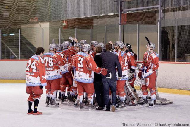 Photo hockey Annecy champion de D2 - Division 2