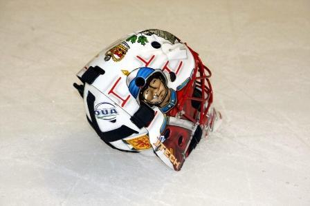 Photo hockey Asnires : Briggs prsente son masque - Division 2 : Asnires (Les Castors)