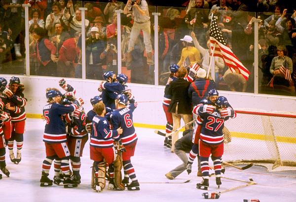 Photo hockey Brian Burke  la tte des USA - Jeux olympiques