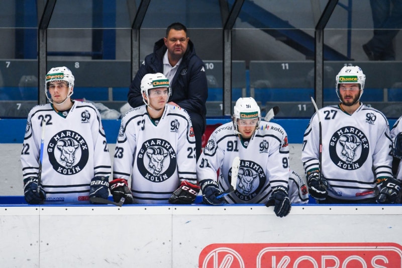 Photo hockey Chance Liga : Le faucon  tire d