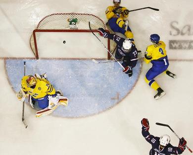 Photo hockey CM U20 : Les USA regoignent Canada - Championnats du monde