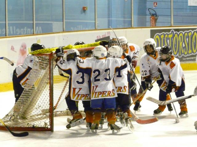 Photo hockey D1: Les Vipers sont bien arrivs  Caen - Division 1 : Montpellier  (Les Vipers)