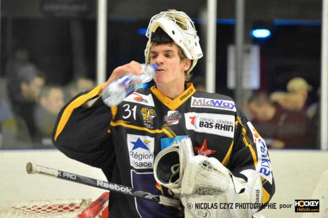 Photo hockey D2 : Trois arrives  Wasquehal - Division 2 : Wasquehal Lille (Les Lions)