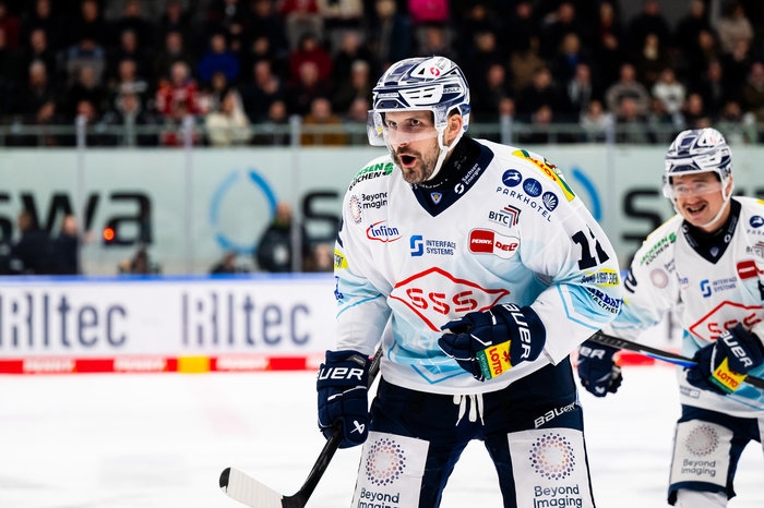 Photo hockey DEL : Enfin un match rfrence ! - Hockey en Europe