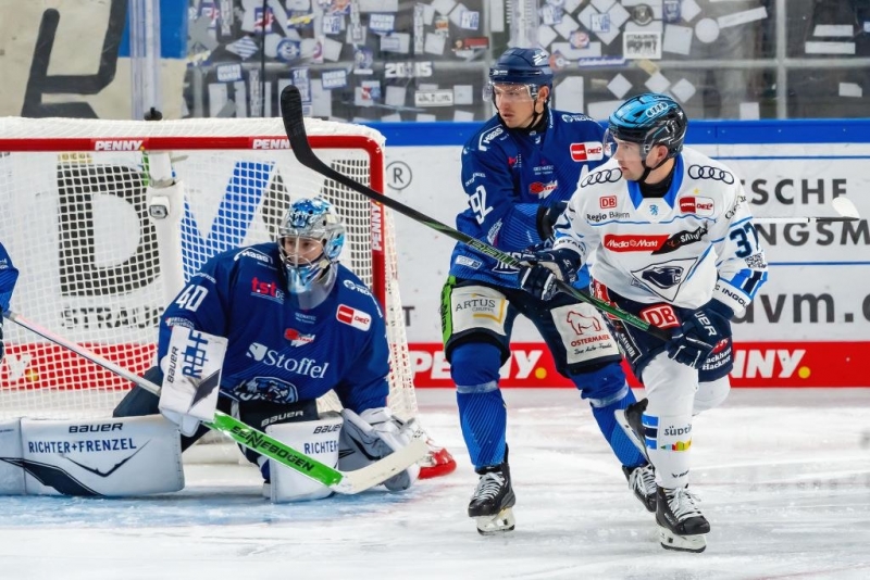 Photo hockey DEL : Le haut de tableau stoppé - Hockey en Europe Photo hockey DEL : Le haut de tableau stoppé - Hockey en Europe
