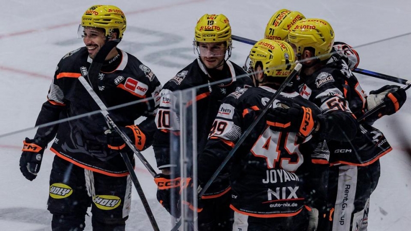 Photo hockey DEL : Les Lions à la relance - Hockey en Europe Photo hockey DEL : Les Lions à la relance - Hockey en Europe