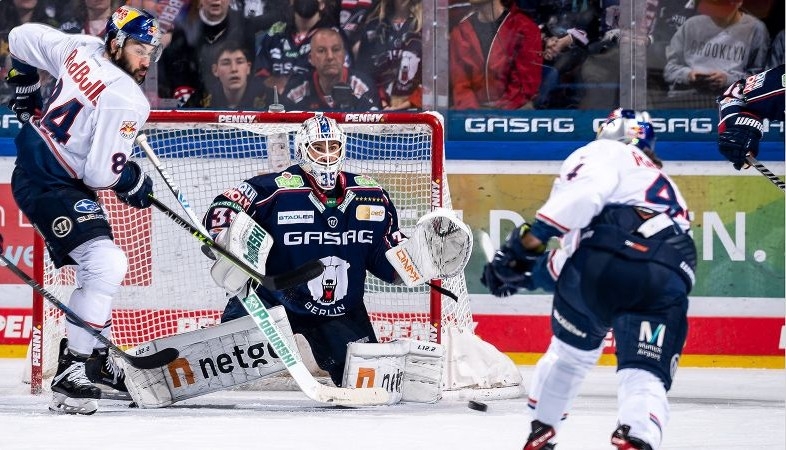 Photo hockey DEL : Renversant ! - Hockey en Europe