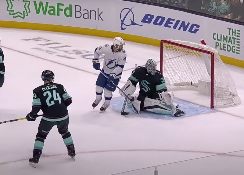 Photo hockey Et de 2 pour Bellemare ! - NHL  - NHL : National Hockey League - AHL