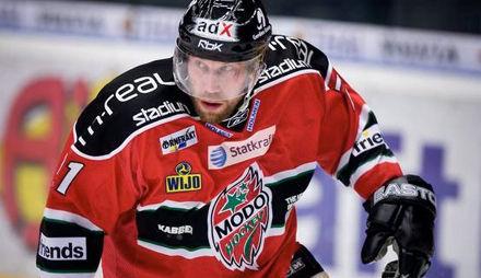 Photo hockey Forsberg euphorique avec Modo - Hockey en Europe