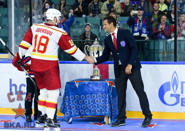 Photo hockey Helsinki remporte le tournoi Putchkov - KHL - Kontinental Hockey League