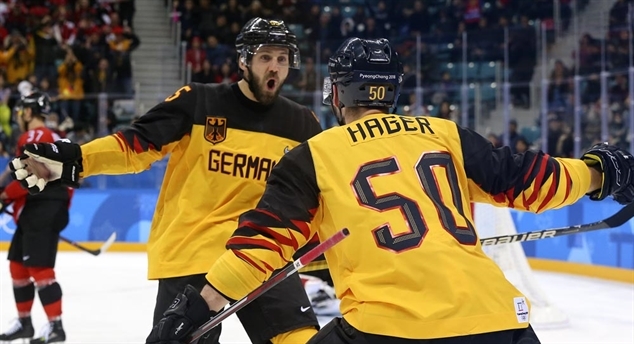 Photo hockey JO : Allemands et Russes finalistes - Jeux olympiques
