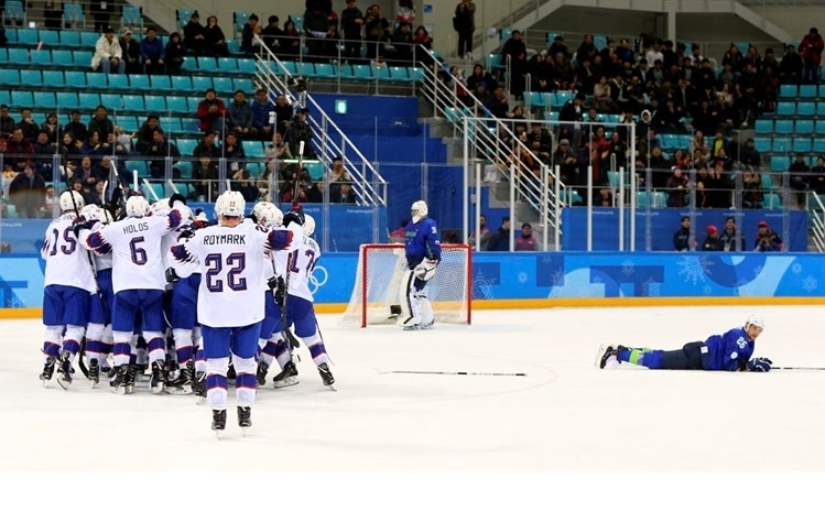 Photo hockey JO : Etats-Unis et Norvge passent - Jeux olympiques