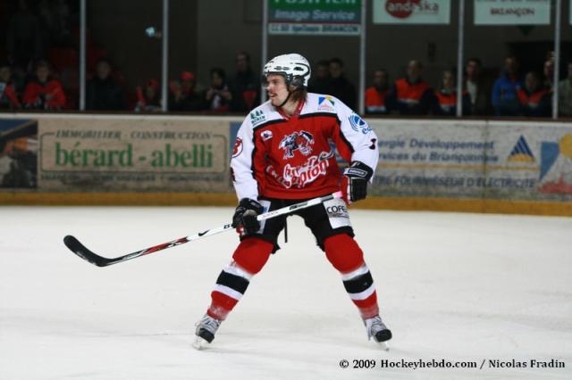 Photo hockey Johan Larsson part en Sude - Ligue Magnus : Brianon  (Les Diables Rouges)