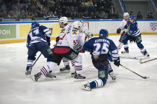 Photo hockey KHL : Chacun est matre chez soi - KHL - Kontinental Hockey League
