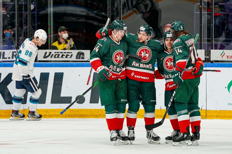 Photo hockey KHL : Cinglant derby - KHL - Kontinental Hockey League