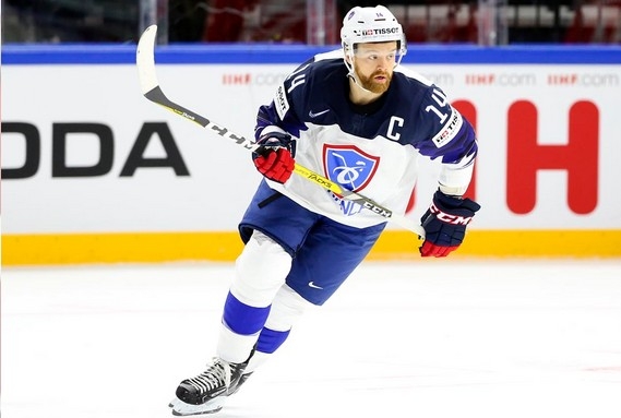 Photo hockey KHL : Da Costa en voiture vers l Photo hockey KHL : Da Costa en voiture vers l