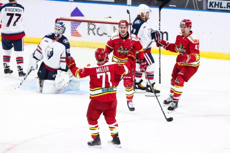 Photo hockey KHL : Dans l