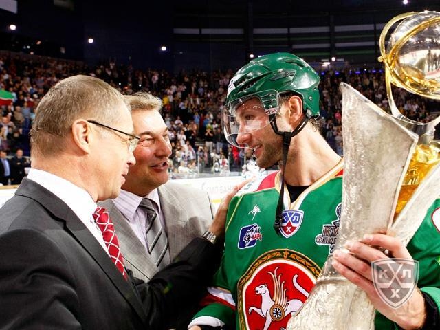 Photo hockey KHL : Dj un trophe pour Kazan - KHL - Kontinental Hockey League