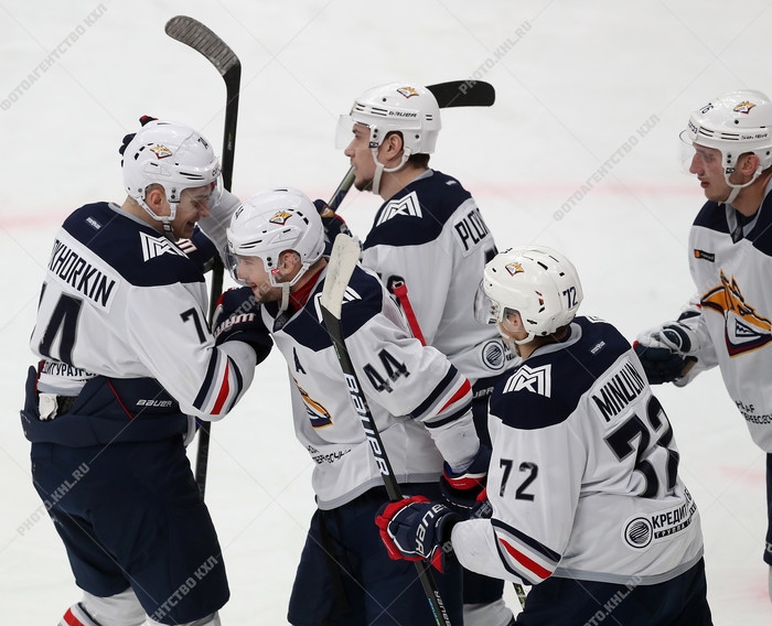 Photo hockey KHL : Deux de plus - KHL - Kontinental Hockey League