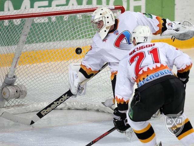 Photo hockey KHL : Du fer bien trop tendre - KHL - Kontinental Hockey League