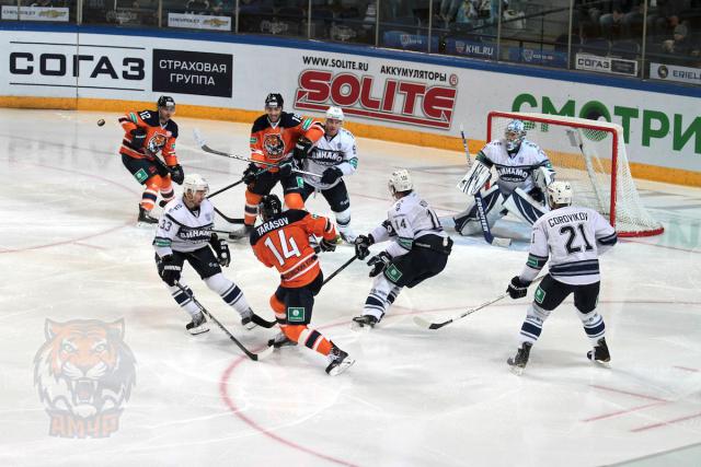 Photo hockey KHL : Dynamique Dynamo - KHL - Kontinental Hockey League