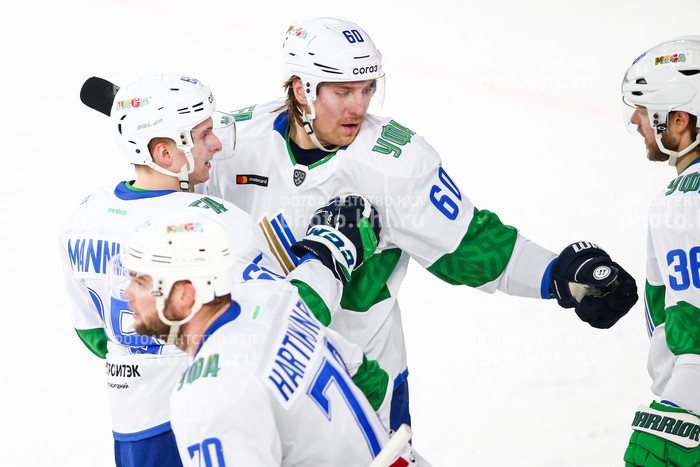 Photo hockey KHL : Encore plus haut - KHL - Kontinental Hockey League