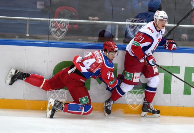 Photo hockey KHL : Jusqu Photo hockey KHL : Jusqu