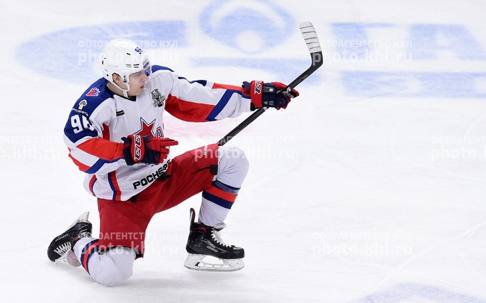 Photo hockey KHL : Kuzmenko en sniper - KHL - Kontinental Hockey League